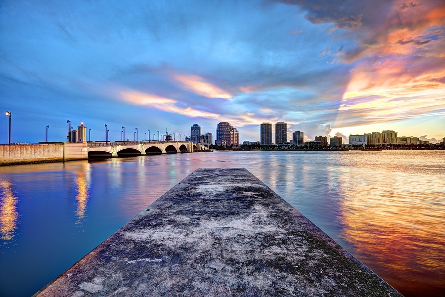 Florida beach sunrise near drug recovery centers
